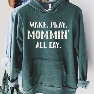 Christian sweatshirt hoodie large new! Wake pray